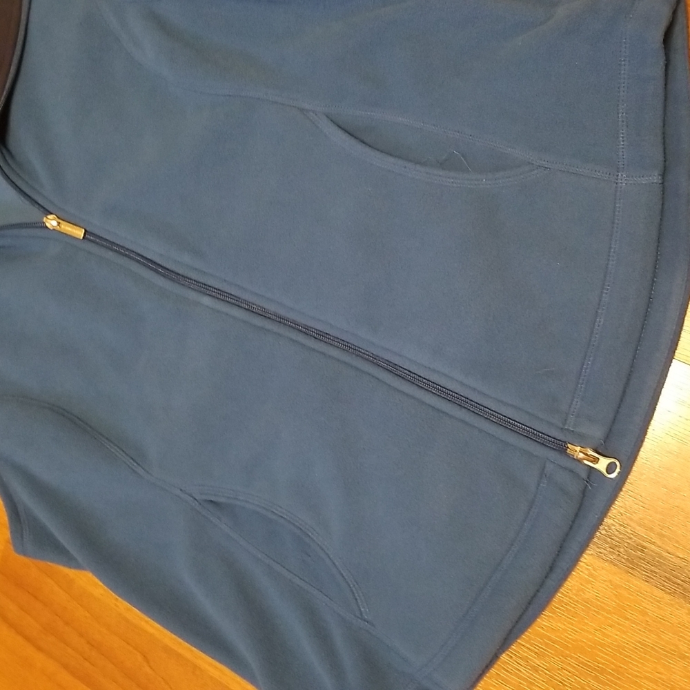 3/$15 or 5/$25 Lands' End Blue Soft Lightweight Fleece Vest Navy Collar Medium - Picture 4 of 8